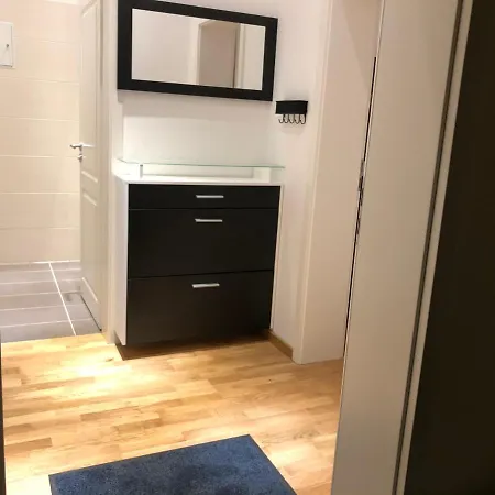 Exquvisit One Apartment